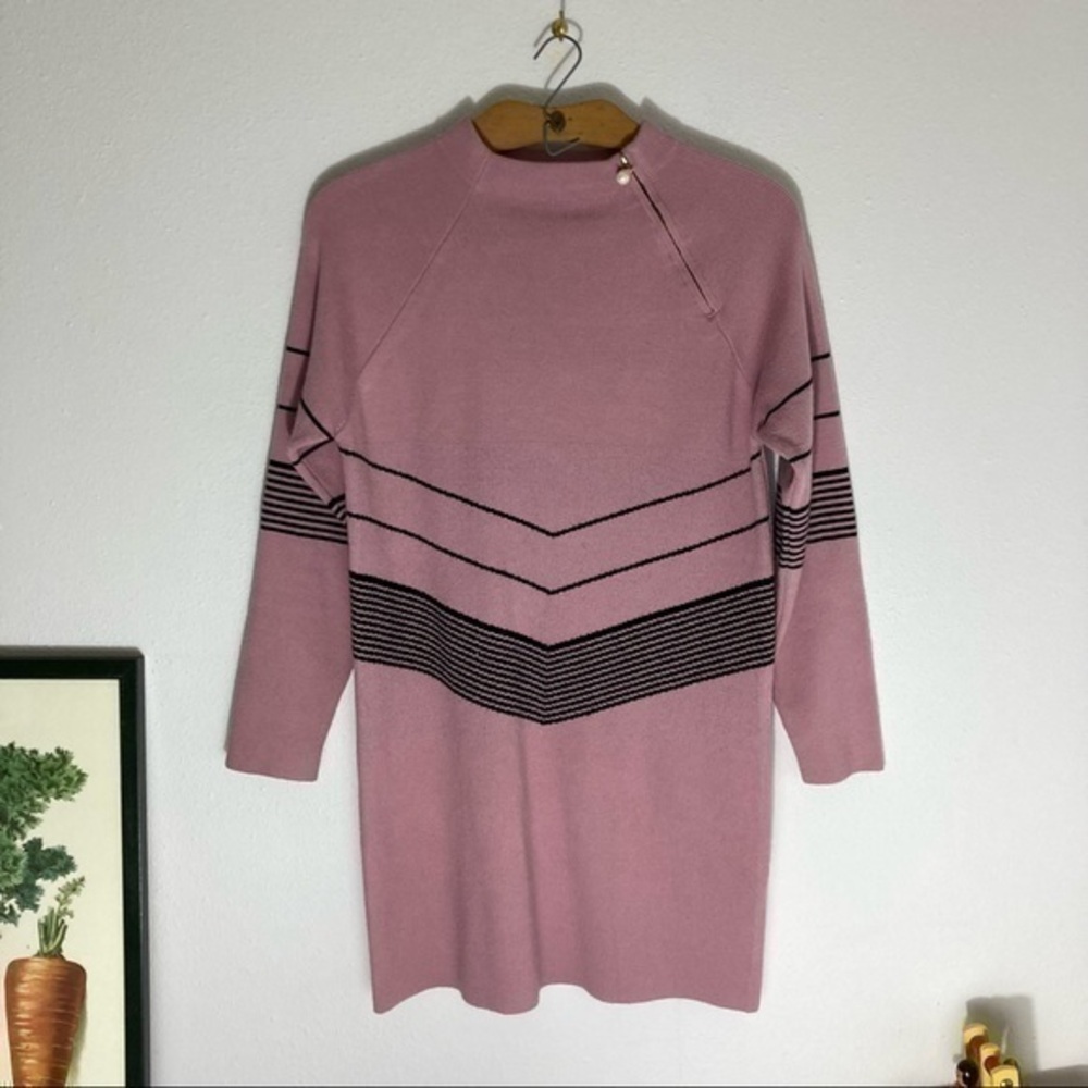Retro look lavender stripe sweater dress size L